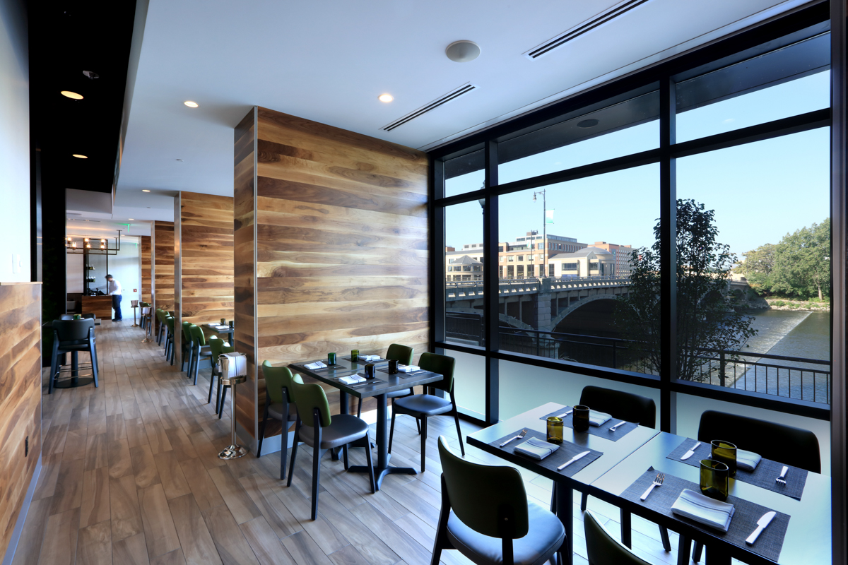 Amway Grand Plaza, Curio Collection by Hilton photo