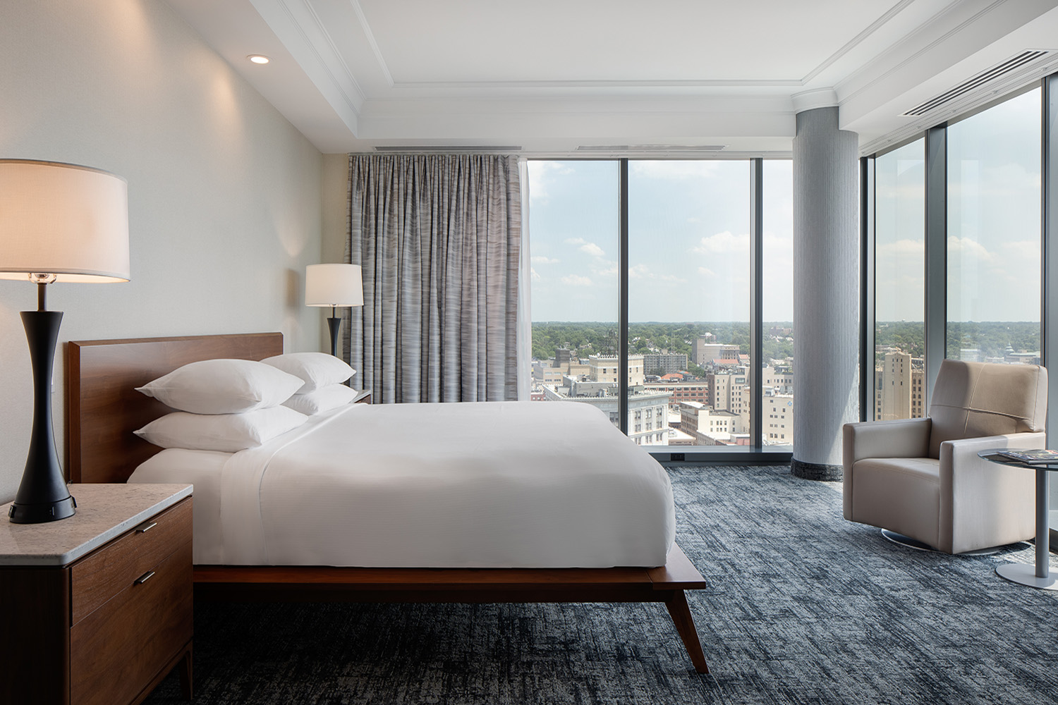 Grand Suites at Amway Grand Plaza, Curio Collection by Hilton, Grand Rapids