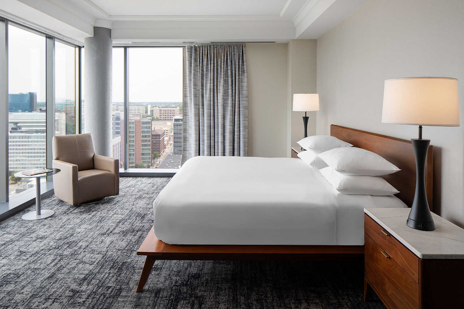 Grand Suites at Amway Grand Plaza, Curio Collection by Hilton, Grand Rapids